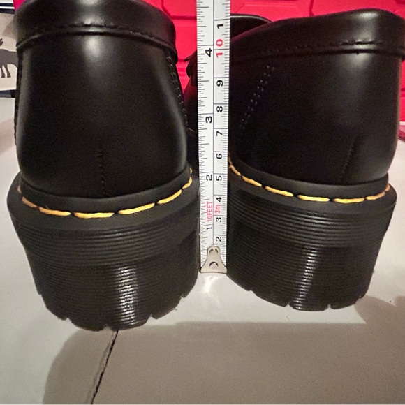 NWT Dr. Martens Black Platform Leather Loafers with Tassels Size 7 Yellow Stitch - Picture 11 of 11